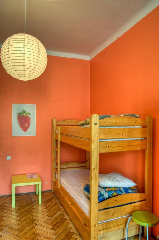 Tutti Frutti Hostel Krasków Εξωτερικό φωτογραφία
