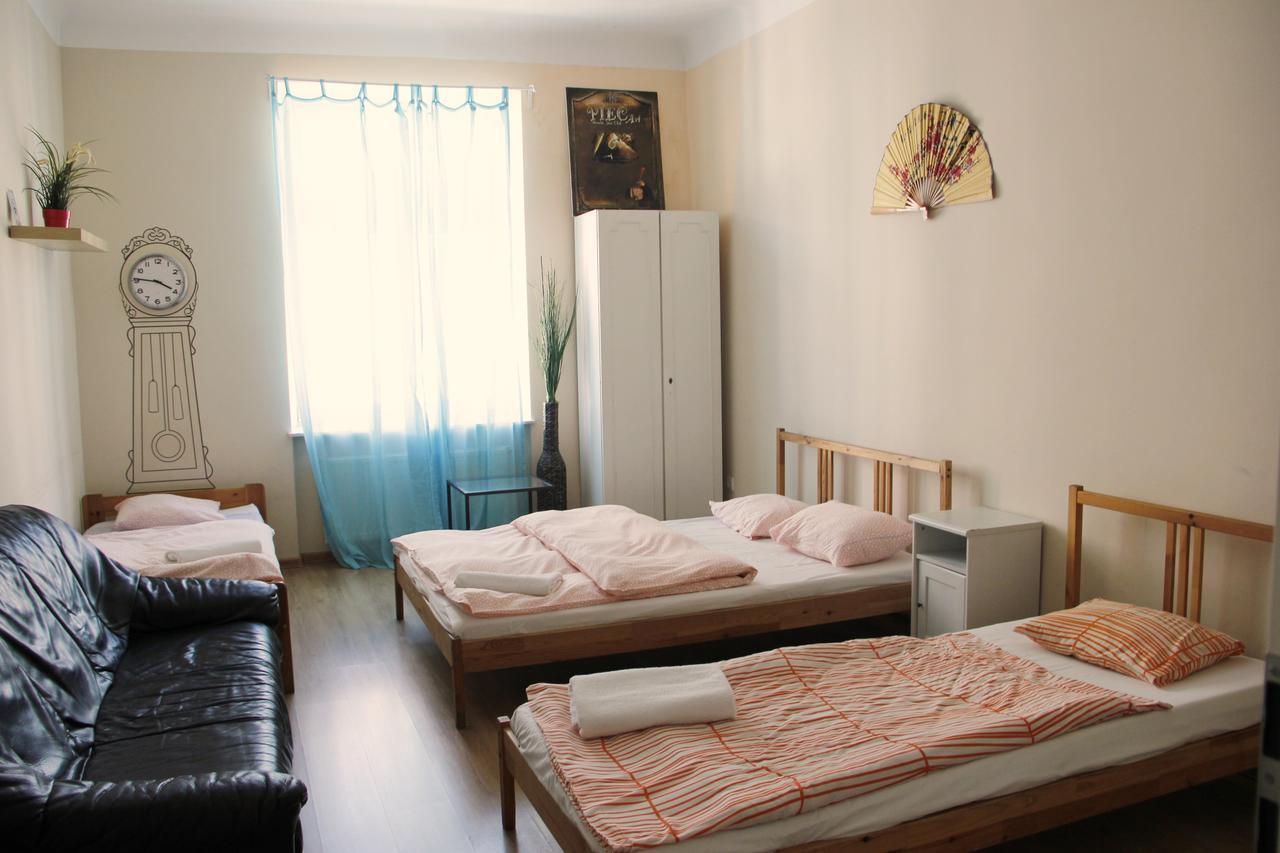 Tutti Frutti Hostel Krasków Εξωτερικό φωτογραφία