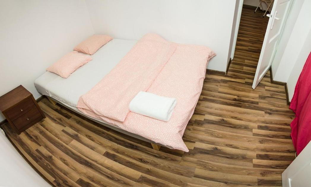 Tutti Frutti Hostel Krasków Εξωτερικό φωτογραφία