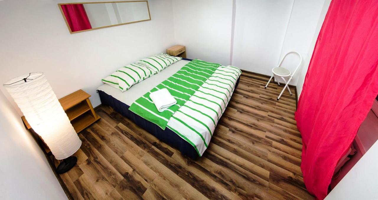 Tutti Frutti Hostel Krasków Εξωτερικό φωτογραφία